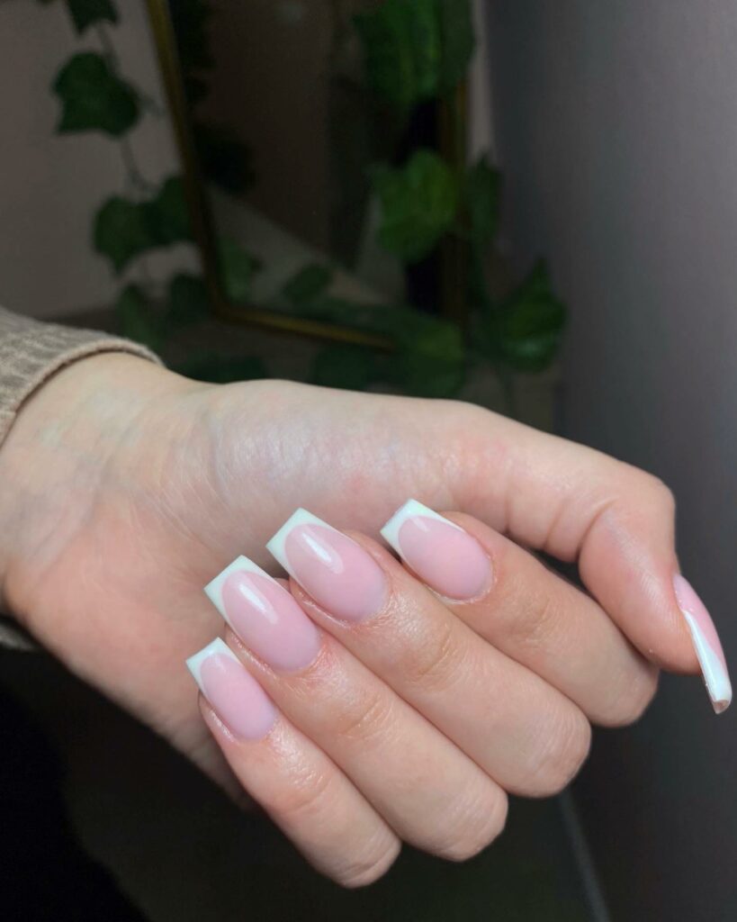 Charming Pink and White Ombre Nail Ideas for 2024 💗 12 Matte Ombre Nails