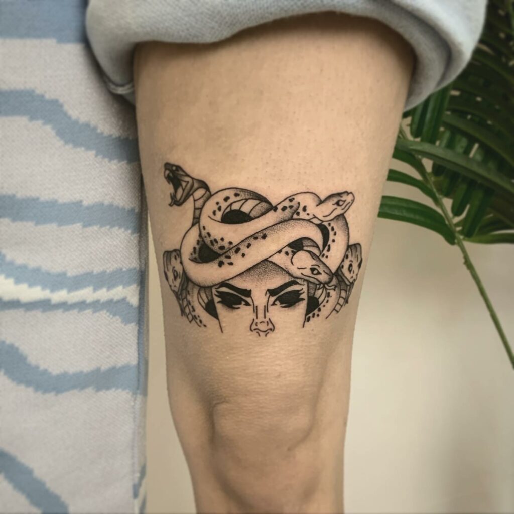 10+ Above The Knee Tattoo Ideas That Will Blow Your Mind! 16 Medusa Tattoo Above Knee