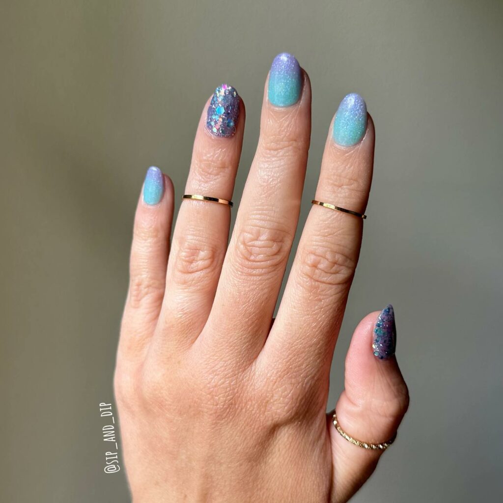 Discover the Hottest Designs of 2024: 30 Latest Dip Powder Nails 35 Metallic Dip Powder Nail