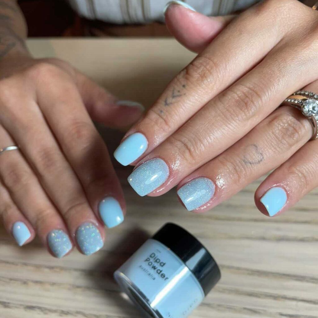 Discover the Hottest Designs of 2024: 30 Latest Dip Powder Nails 20 Metallic Dip Powder Nails