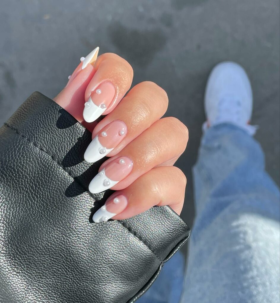Elegant Pearl Nail Designs to Try in 2024 π 23 Metallic Pearl