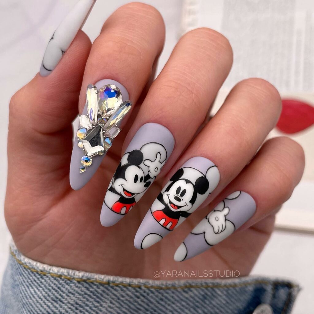 50 Latest Disney Nails Ideas To Try In 2024! 37 Mickey Mouse Disney Nails