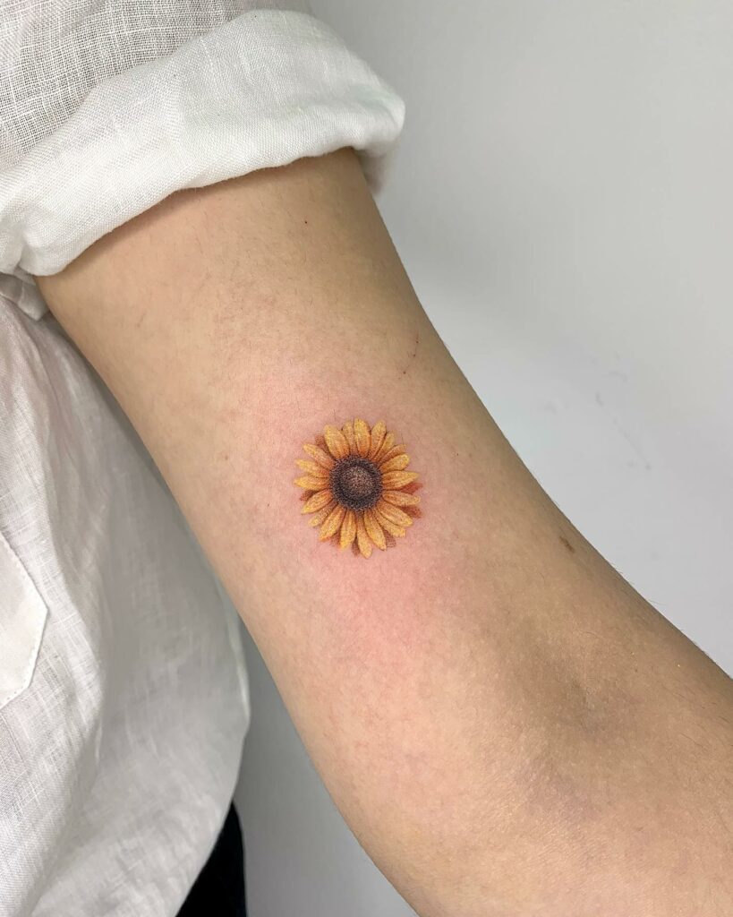 11+ Mini Small Sunflower Tattoo Ideas That Will Blow Your Mind! 10 Mini Small Sunflower Tattoo