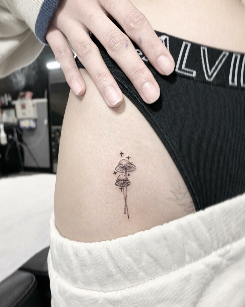 10+ Front Hip Tattoo Ideas That Will Blow Your Mind! 20 Minimalist Mushroom Hip Tattoo