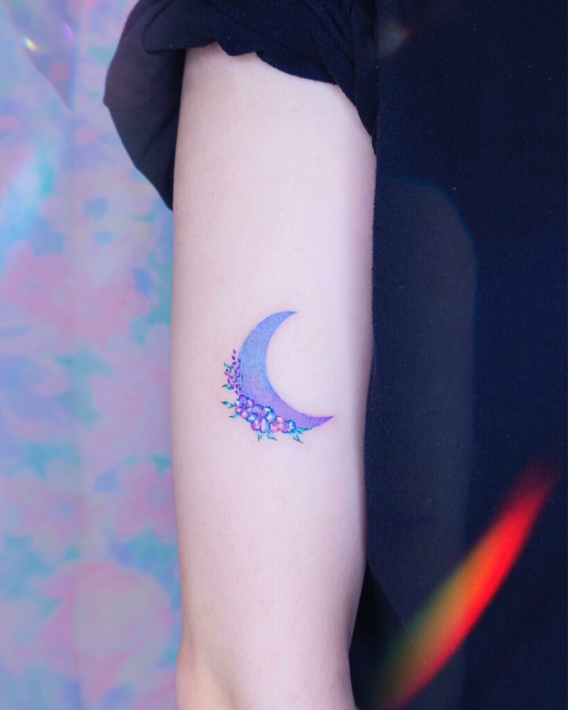 12+ Moon with Flowers Tattoo Ideas To Inspire You! 15 Minimalistic Moon Tattoo And Flowers