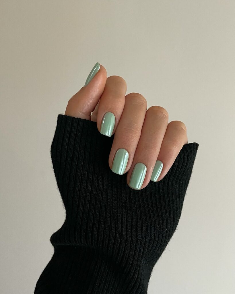 25 Latest Chrome Nail Ideas To Try In 2024! 10 Cool Vibes of Mint Green Chrome Nails
