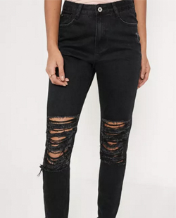 Missguided Black Riot High-rise Shredded Knee Mom Jeans Missguided Black Riot High-rise Shredded Knee Mom Jeans
