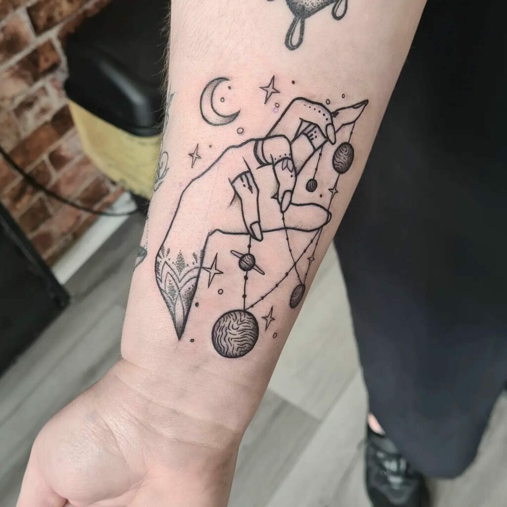 11+ Meaningful Moon And Stars Tattoo Ideas That Will Blow Your Mind! 15 Mystic Celestial Body Tattoo With Waning Crescent