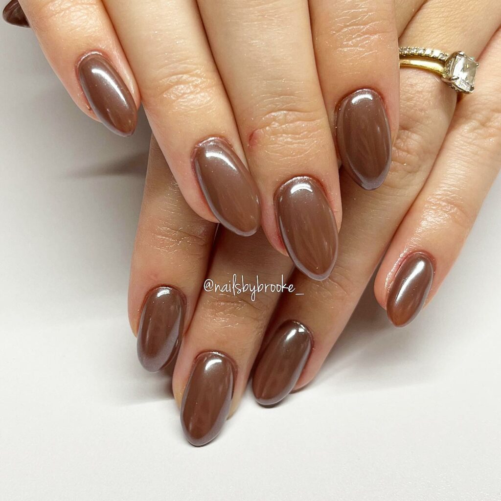 20 Latest Brown Chrome Nails Ideas To Try In 2024! 13 Earthy Natural Brown Chrome Nails