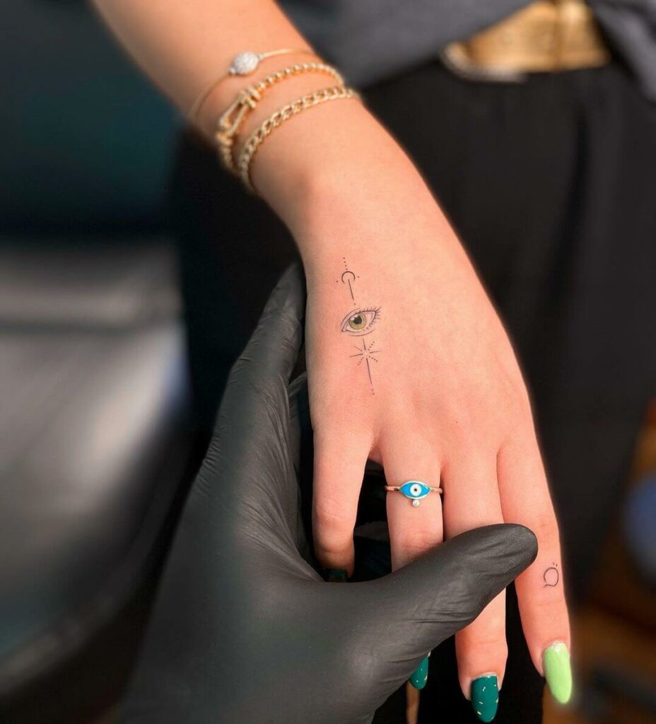 12+ Minimalist Star Tattoo Ideas To Inspire You! 17 North Star Tattoo- Minimalist Star Tattoo