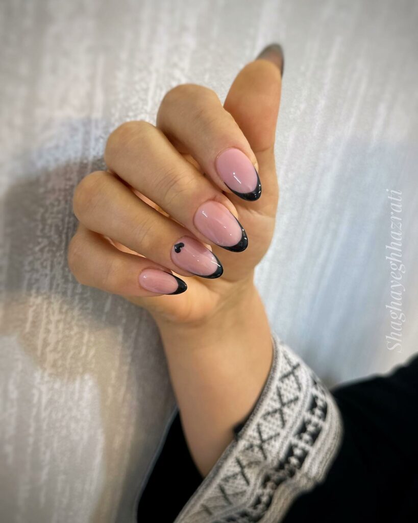 22 Latest Short Black French Tip Nail Ideas To Try In 2024! 17 Subtle Nude Short Black French Nails