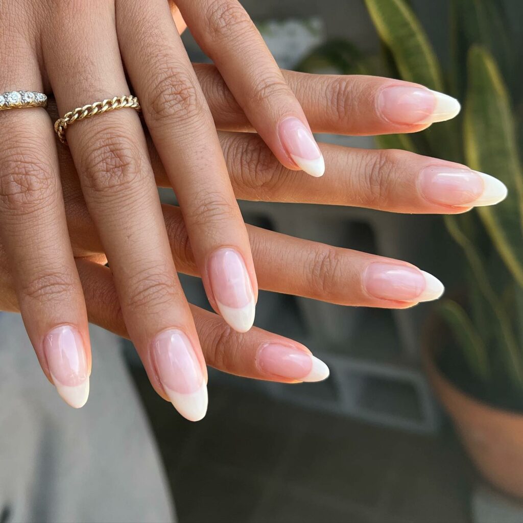 Rock 25 Chic White Almond Nail Designs in 2024 19 Creamy Off-White Almond Nails