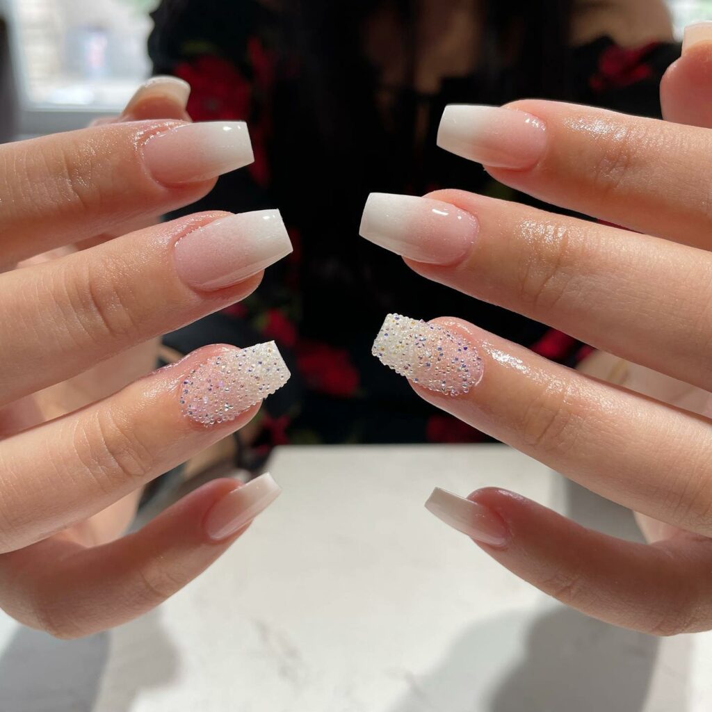 Discover the Hottest Designs of 2024: 30 Latest Dip Powder Nails 10 Ombre Dip Nails