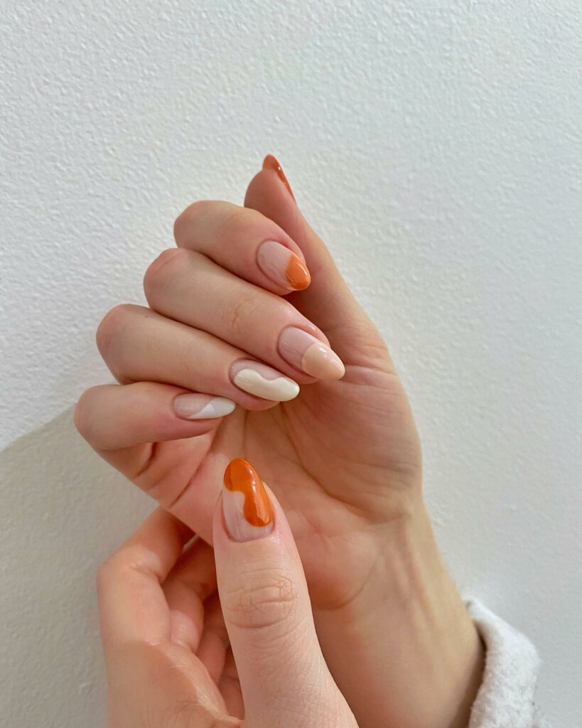 Try in 2024: 39 Latest Short Almond Nail Designs 36 Peaches and Pearls