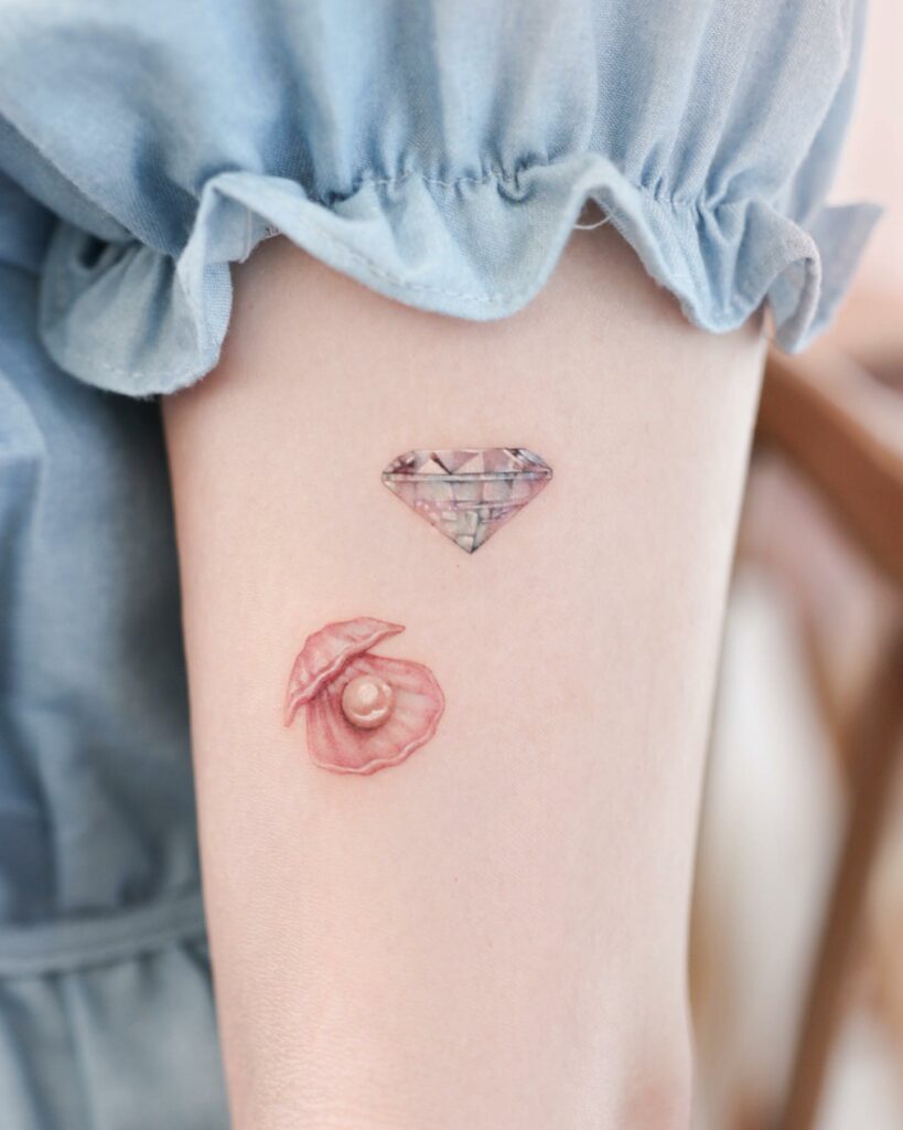 11+ Diamond Tattoo Drawing Ideas That Will Blow Your Mind 13 Pearl And Gems Precious Jewelry Diamond Tattoo Ideas