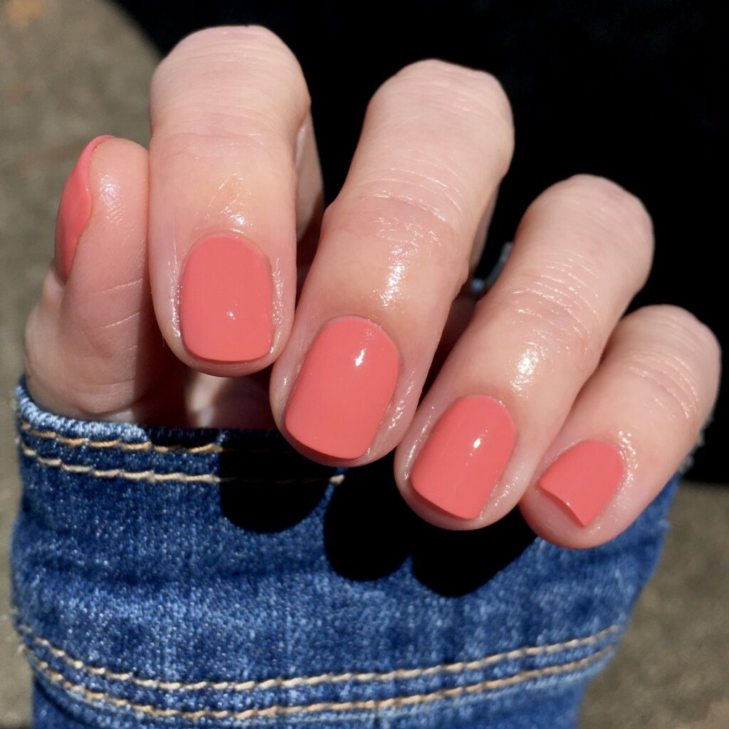 Charming Pink and White Ombre Nail Ideas for 2024 💗 31 Pink and Coral