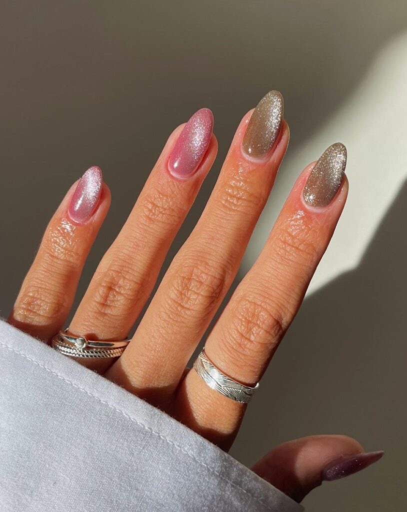 25 LATEST VELVET NAIL DESIGNS TO TRY IN JANUARY 2024! 22 Pink and Gold Velvet Nails Fusion
