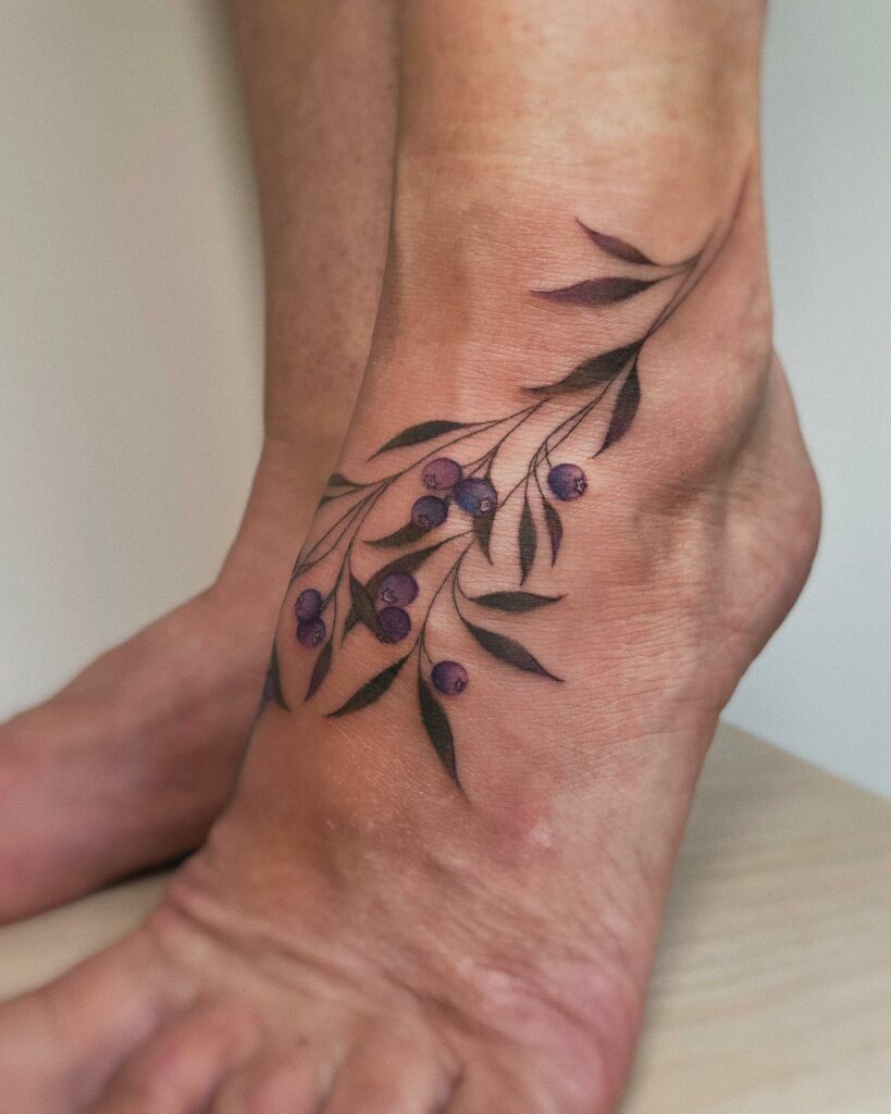 11+ Woman Feet Tattoo Ideas That Will Blow Your Mind! 18 Popular Female Tattoo Ideas