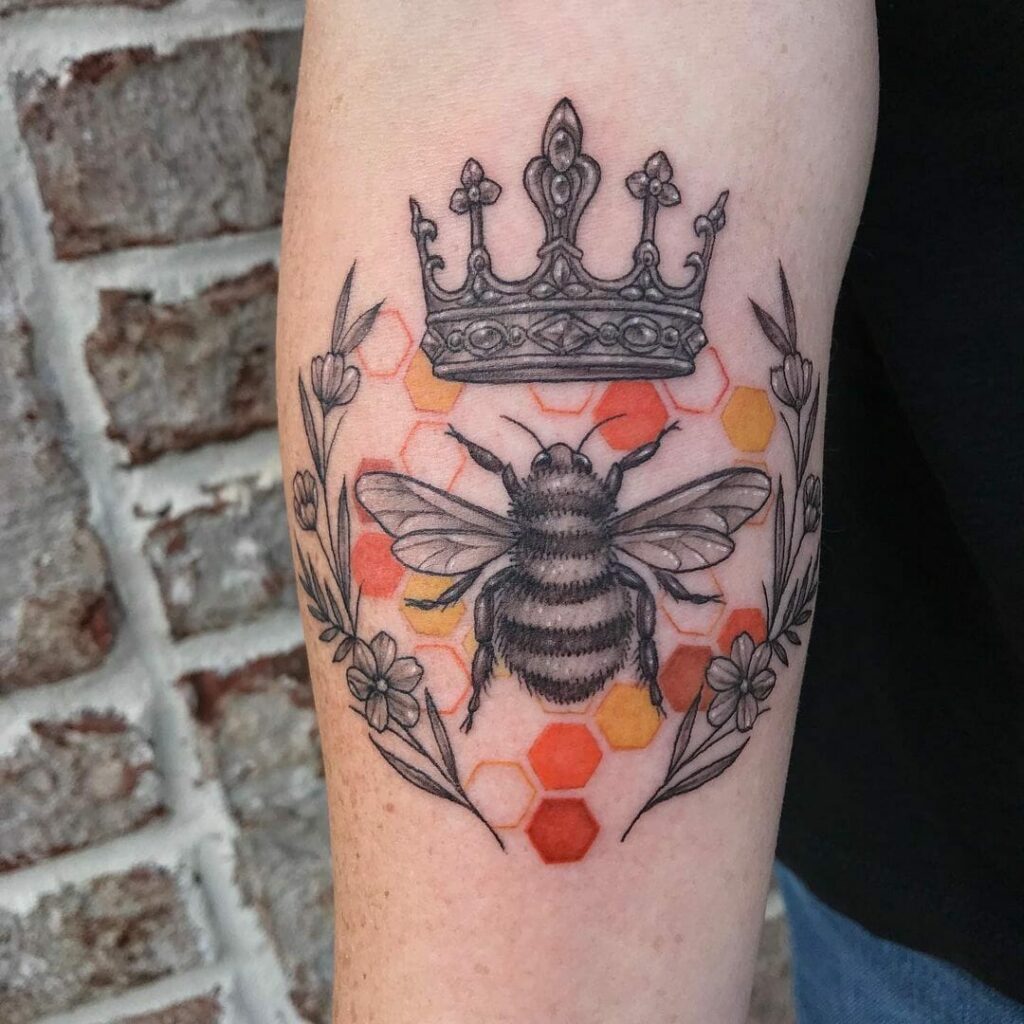 11+ Queen Bee Tattoo Ideas You Have To See To Believe! 10 Queen Bee Tattoo