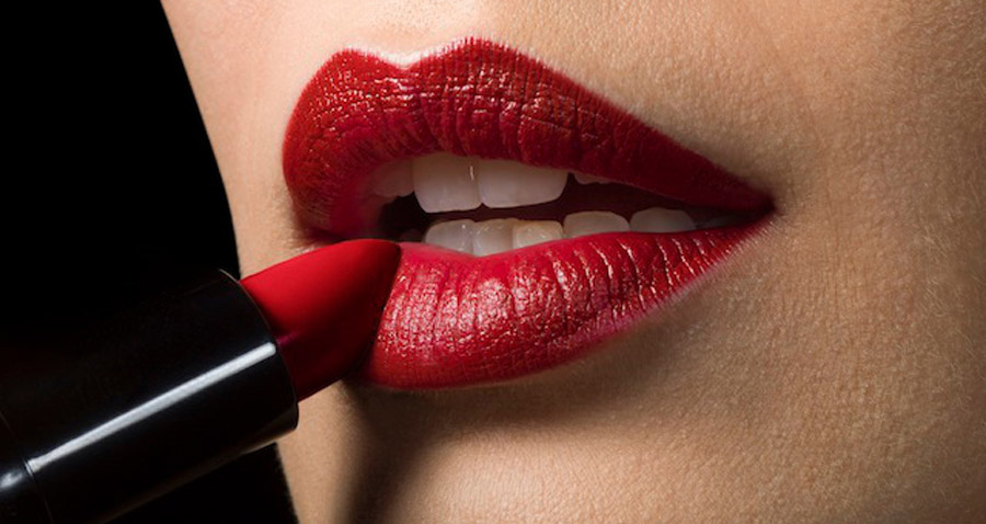 How To Wear Lipstick – 6 Tips That Will Amaze You 10 Red Lipstick How Wear Lips Make Up Apply Beauty