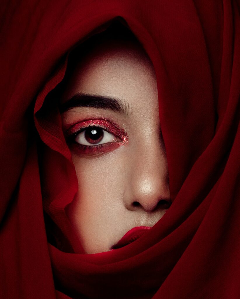 Amazing Makeup Styles You Need To Try In 2024 33 Red Makeup