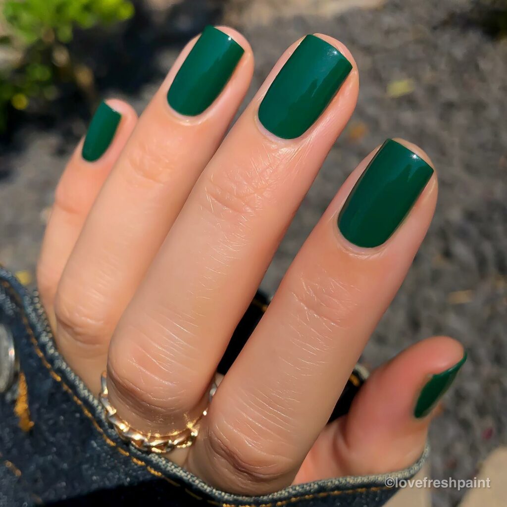 Feel the Nature with 31 Forest Green Nail Designs in 2024 29 Square Forest Green Nails