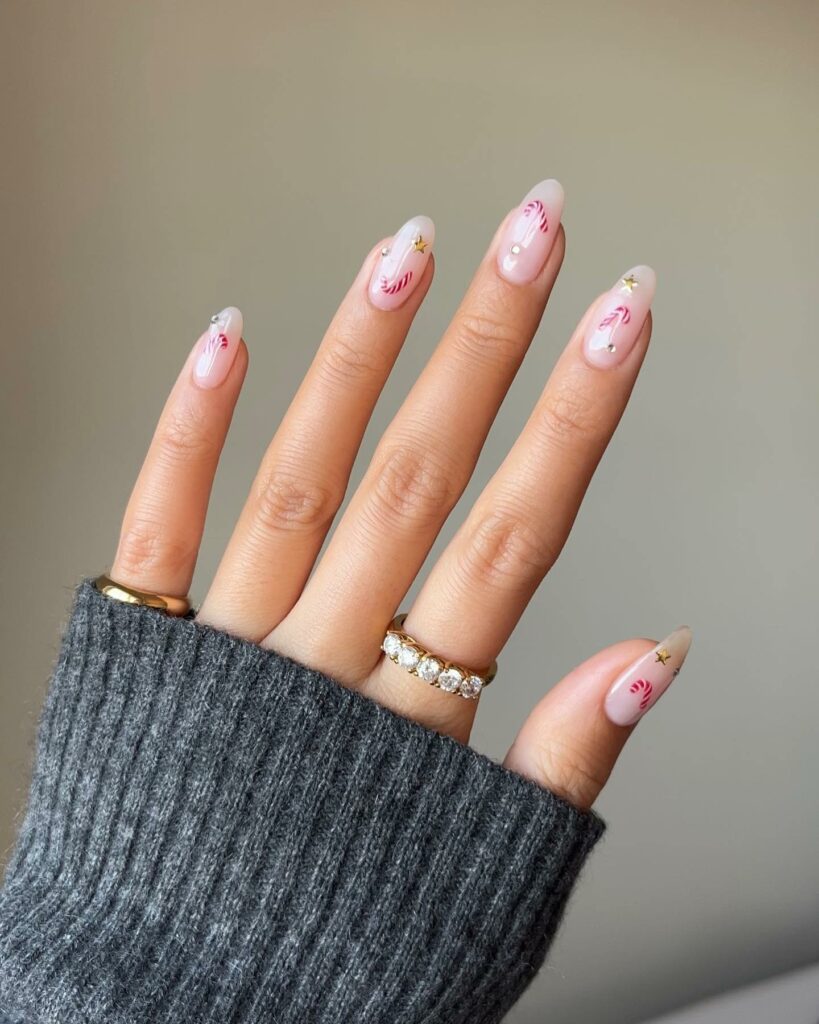 Celebrate with 33 Short Christmas Nail Ideas in 2024 21 Short Christmas Nails with Sparkle and Festive Cheer