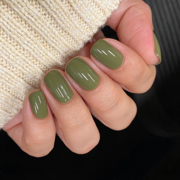 Explore 44 Olive Green Nail Designs in 2024 39 Short and Chic Olive Green Nails