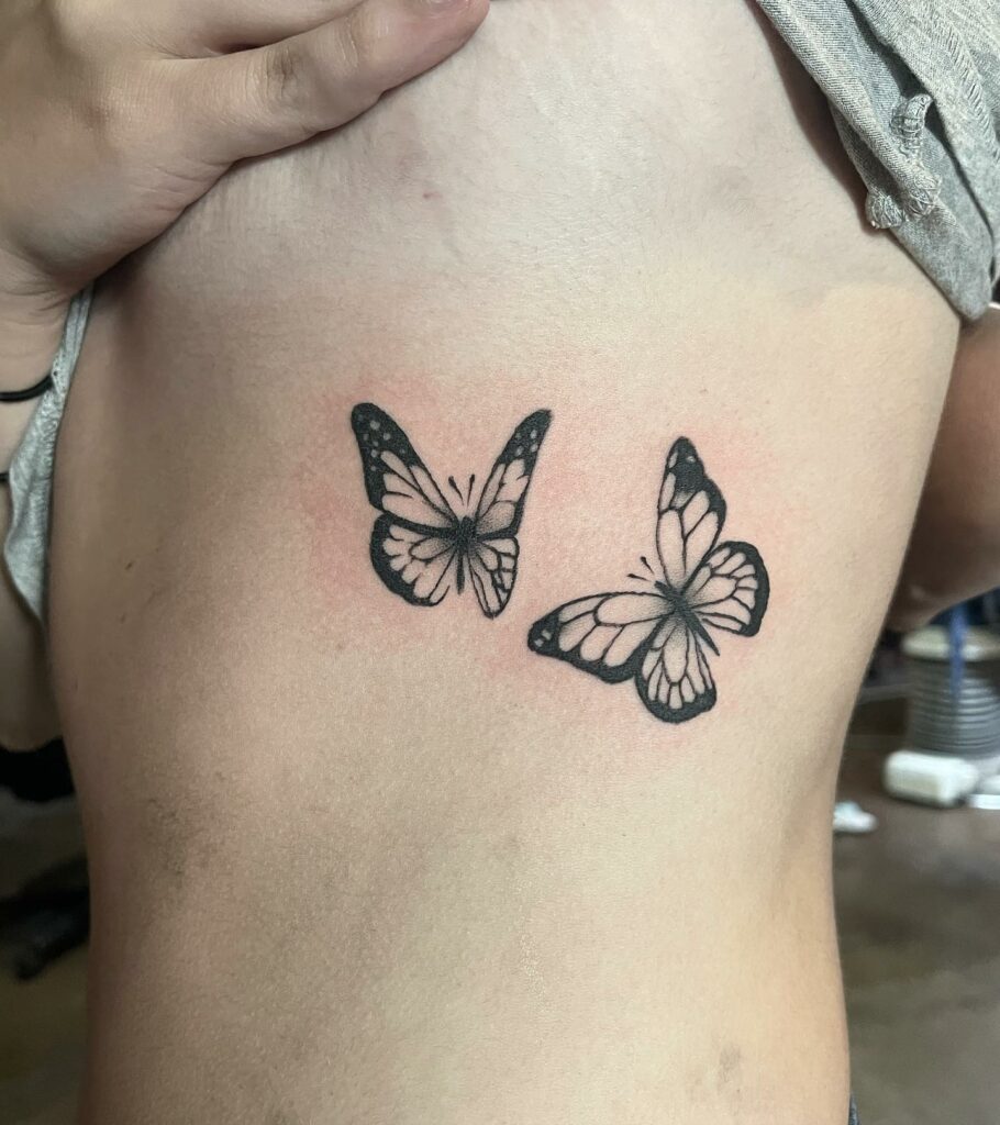 14+ Butterfly Tattoo Ribs Ideas To Inspire You! 11 Simple And Minimal Rib Tattoos With Butterfly Motif
