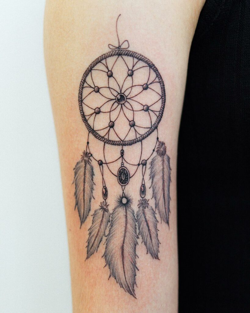 13+ Thigh Unique Dream Catcher Tattoo Ideas That Will Blow Your Mind! 13 Simple Dream Catcher Tattoo In Black Ink