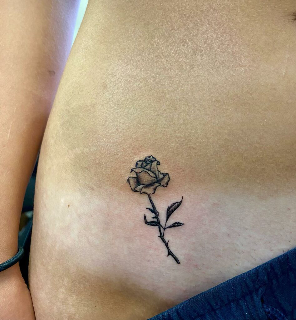 10+ Front Hip Tattoo Ideas That Will Blow Your Mind! 19 Simple Little Rose Hip Tattoo