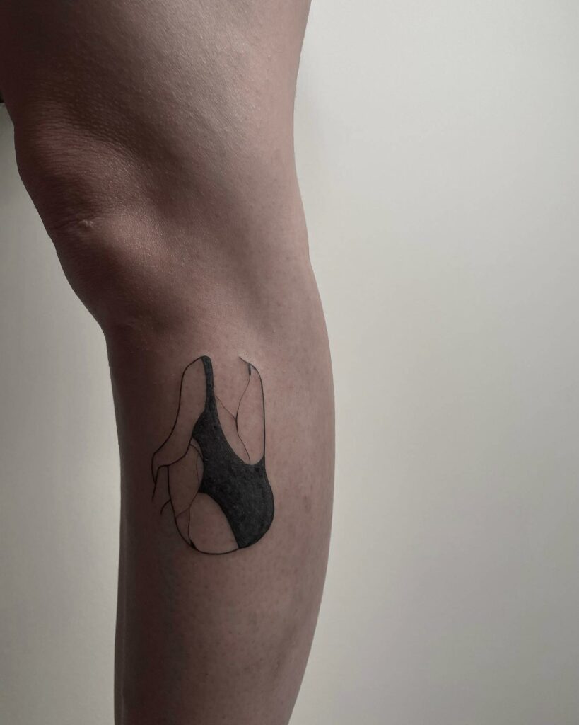 12+ Minimalist Woman Silhouette Tattoo Ideas To Inspire You! 12 Simple Minimalist Woman Silhouette Tattoo