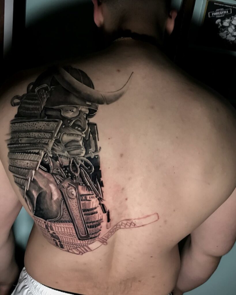 12+ Samurai Tattoo Back Ideas To Inspire You! 15 Simple Samurai Portrait Tattoo