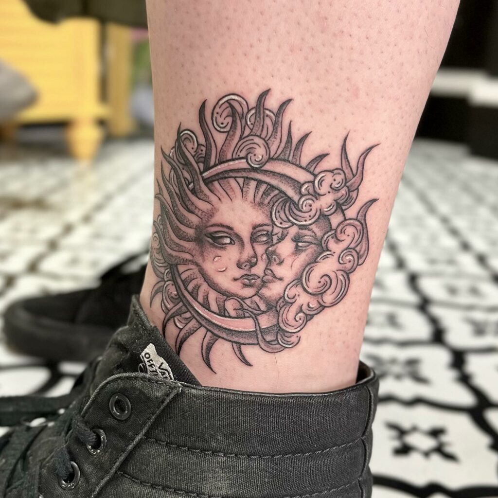 11+ Simple Sun And Moon Tattoo Ideas That Will Blow Your Mind! 10 Simple Sun And Moon Tattoo