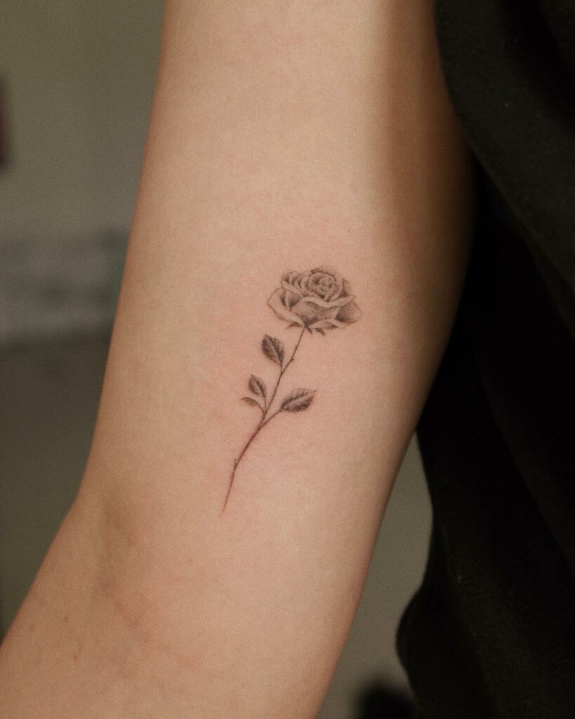 10+ Tattoos of Patterns of Roses That Will Blow Your Mind! 15 Simplistic Strand of Rose Tattoo