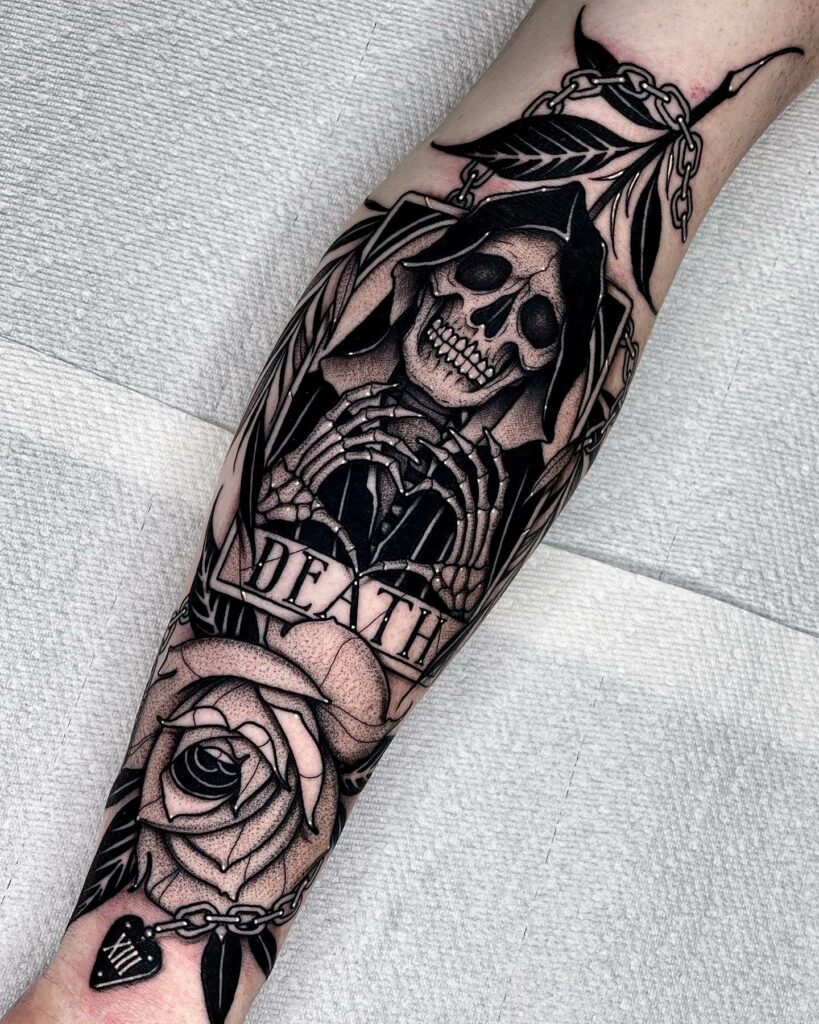 11+ Skeleton Tattoo Sleeve Ideas That Will Blow Your Mind! 12 Skull And Rose Tattoo