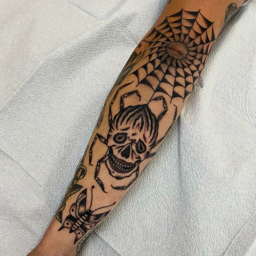 11+ Traditional Tattoo For Women Ideas That Will Blow Your Mind! 12 Skull Tattoo With Cobweb