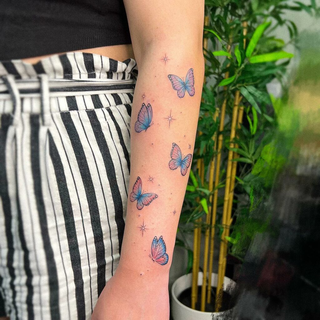 12+ Butterfly Tattoo On Hand For Girl That Will Blow Your Mind! 16 Small Butterfly Tattoo On Hand For Girl