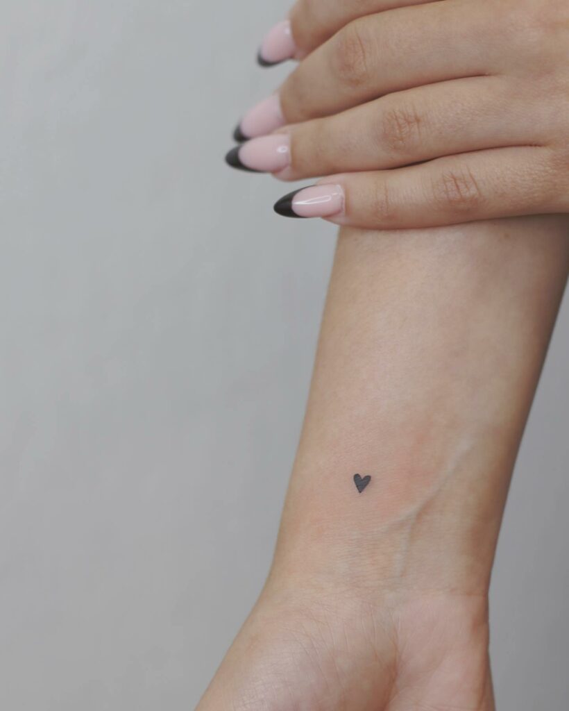 10+ Small Heart Tattoos Ideas That Will Blow Your Mind! 10 Small Heart Tattoos Ideas