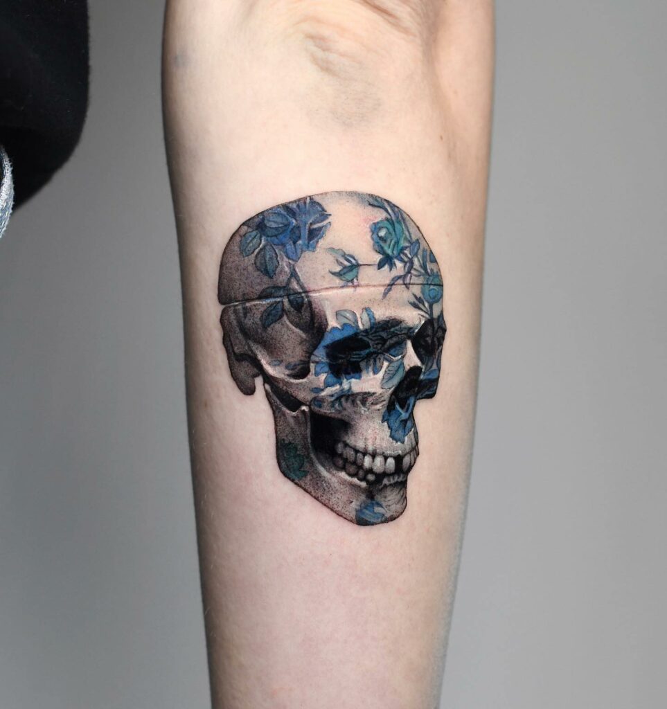 10+ Small Skull Tattoo Ideas That Will Blow Your Mind! 13 Small Realistic Skull Tattoo
