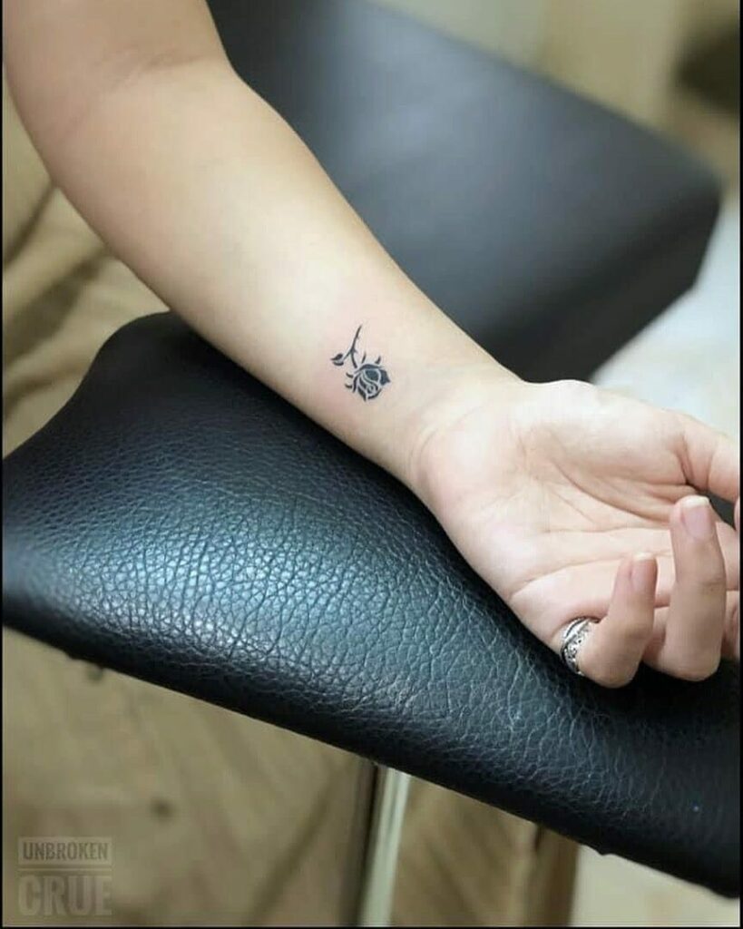 11+ Tribal Rose Tattoo Ideas You Have To See To Believe! 16 Small Rose Tribal tattoo