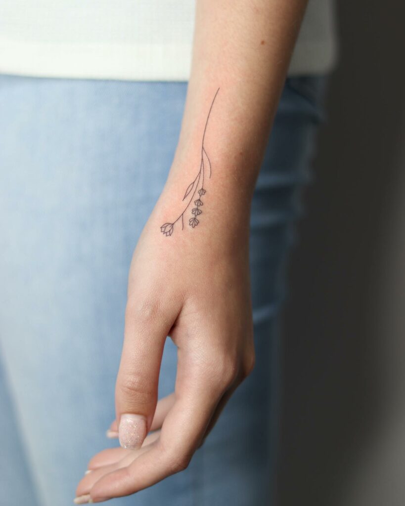 11+ Small Tattoo Placement Ideas That Will Blow Your Mind! 13 Small Tattoo Ideas For Your Hand