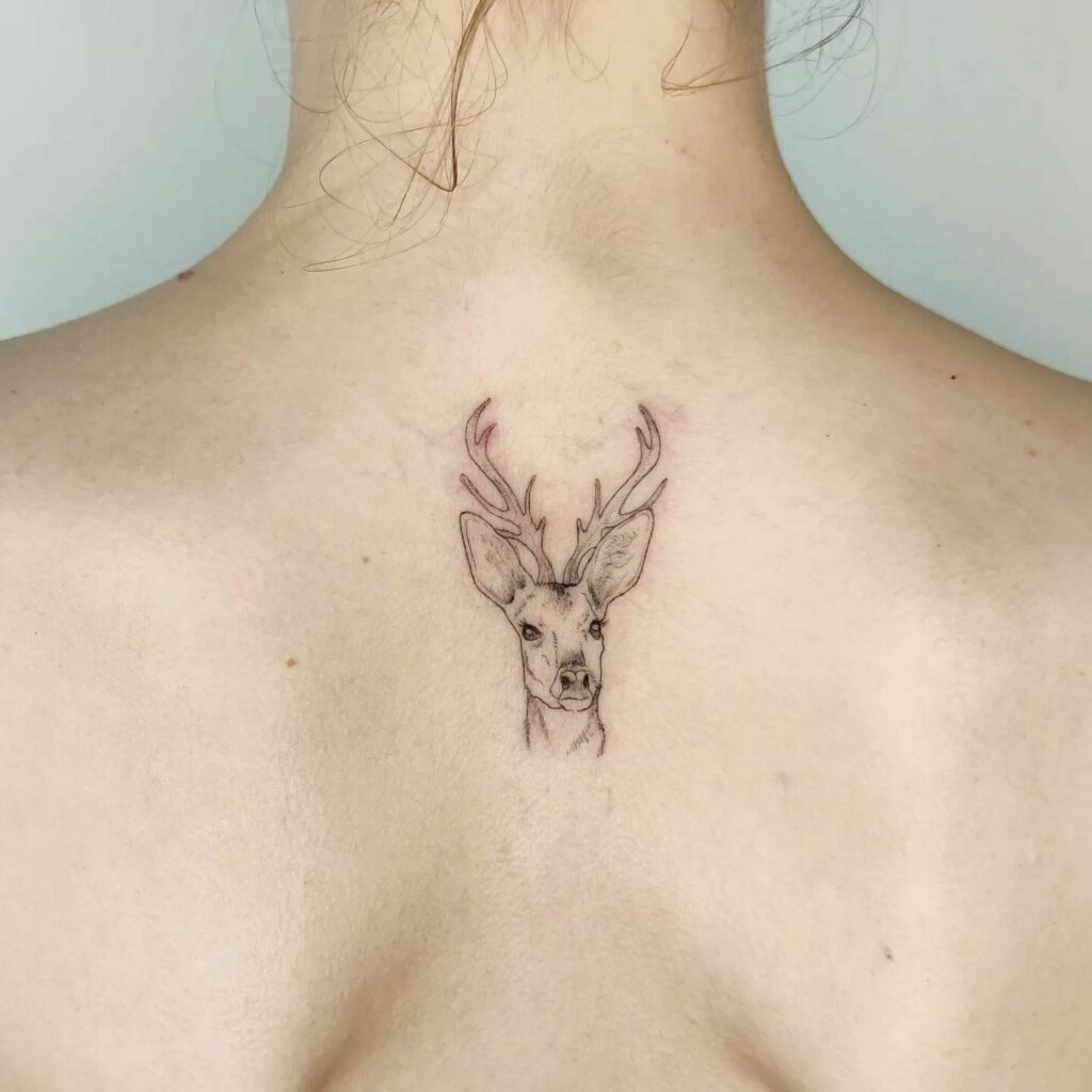 11+ Small Tattoo Placement Ideas That Will Blow Your Mind! 20 Small Tattoo Ideas That You Can Place On Your Back