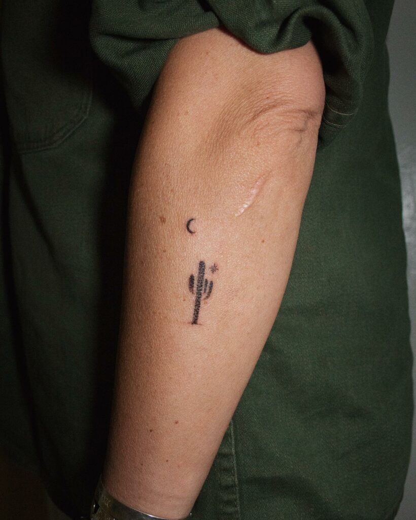 10+ Small Western Tattoo Ideas That Will Blow Your Mind! 16 Small Western Desert Cactus Tattoo Ideas