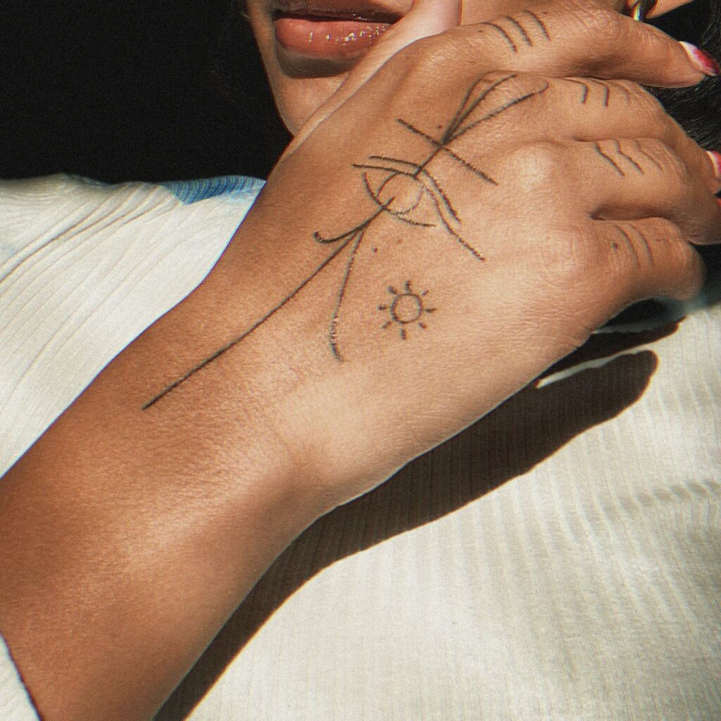 11+ Women's Eye Of Horus Tattoo Ideas That Will Blow Your Mind! 12