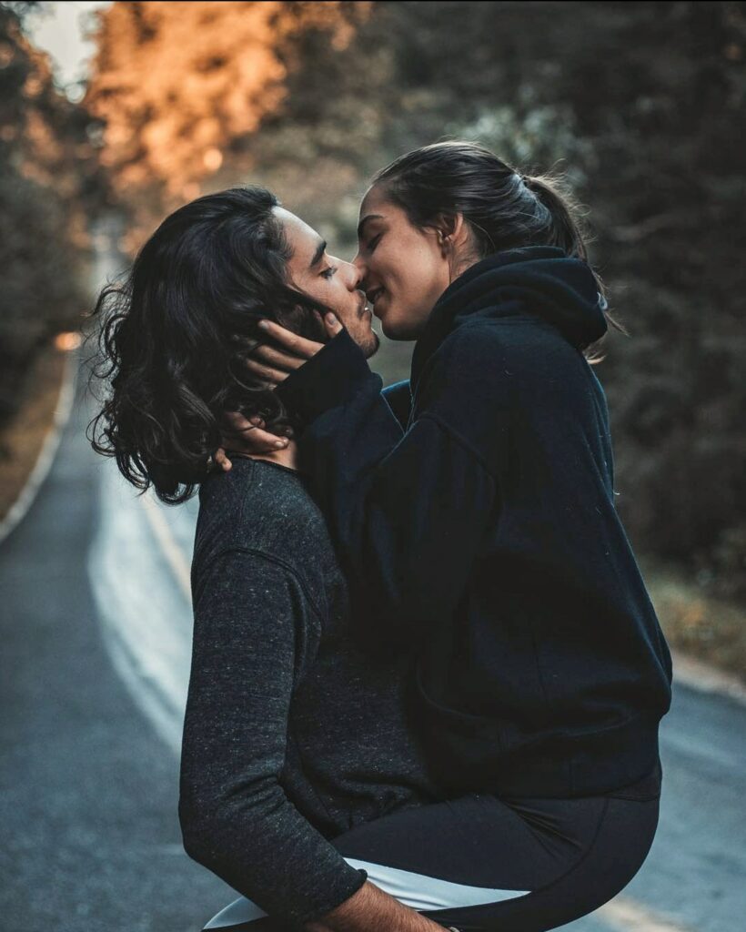 Yes Kissing Can Bruise Your Lips But Don't Worry It Doesn't Happen Often! 12 Smooching