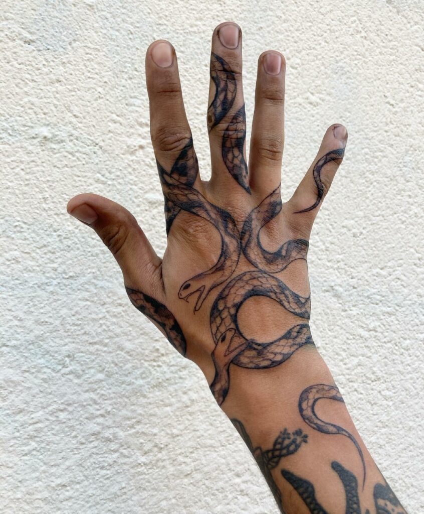 10+ Snake Finger Tattoo Ideas That Will Blow Your Mind! 10 Snake Finger Tattoo
