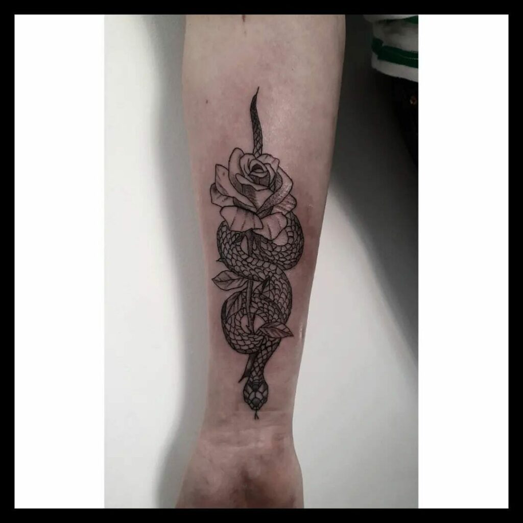 12+ Snake Tattoo On Wrist Ideas That Will Blow Your Mind! 10 Snake Tattoo On Wrist