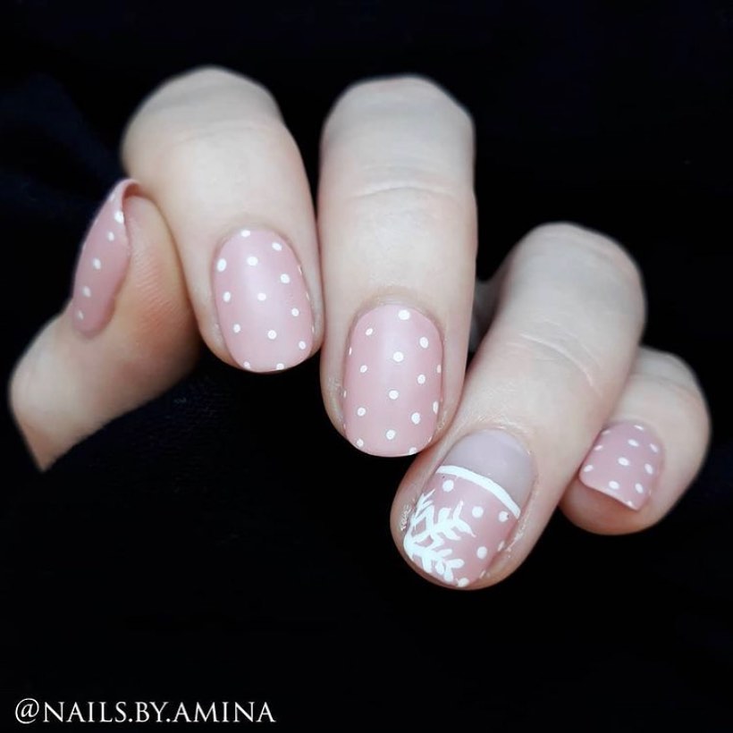44 Latest Snowflake Nail Ideas To Try In 2024! 47 Snowflake Nails with Dots