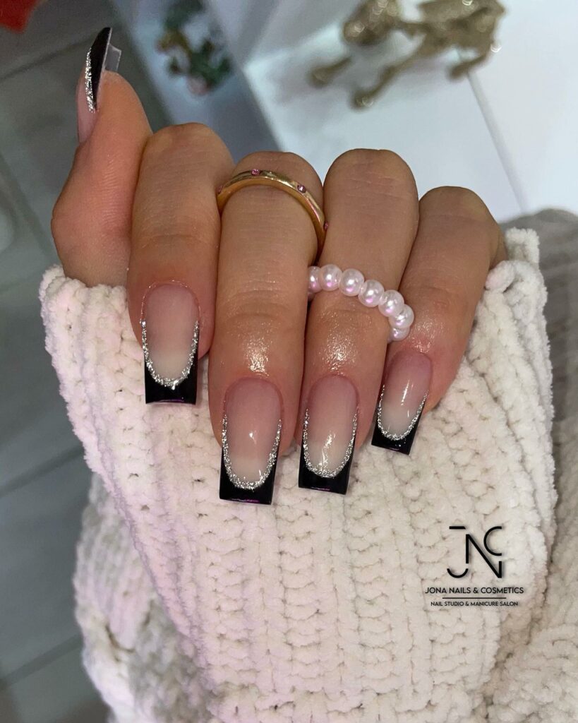 21 Trendy Black French Tip Manicure Ideas to Try in 2024 11 Sparkly Stripe